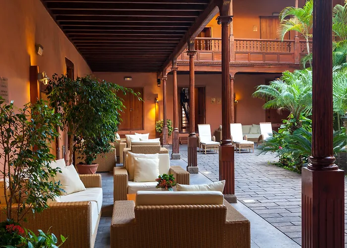 Hotel Livvo La Quinta Roja